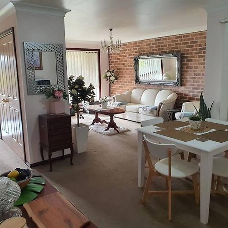 The Junction Estate Cool Calm Cozy A Home N Host Property Wallerawang エクステリア 写真